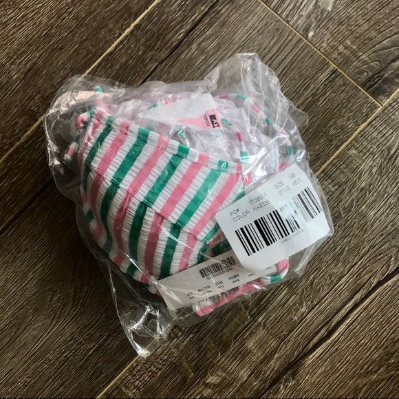 SOLD! NEW J. Crew Underwire Bikini Top 34B - Picture 3 of 3